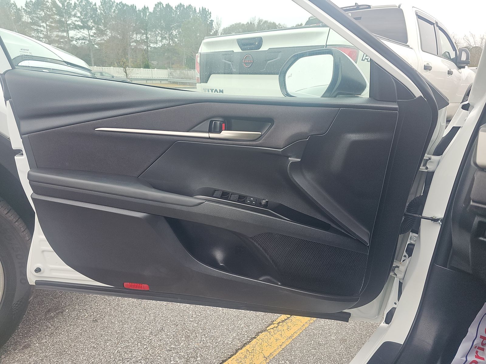 2025 Toyota Camry LE FWD