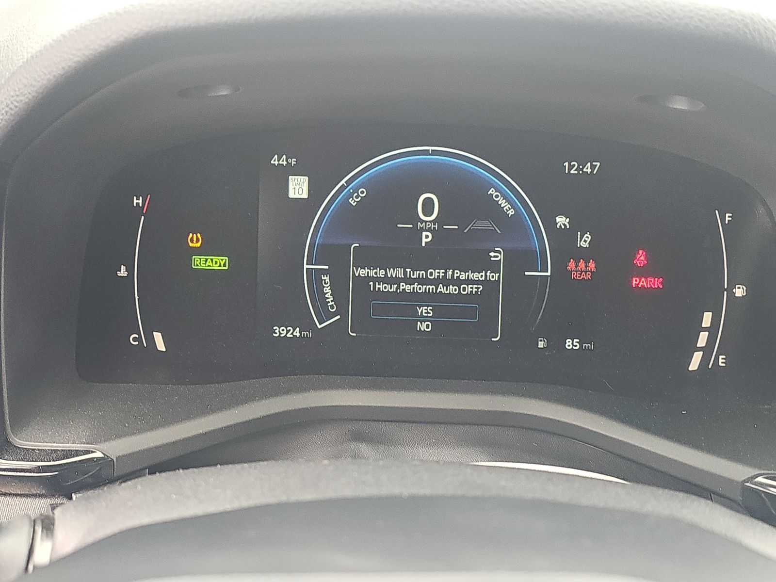 2025 Toyota Camry LE FWD