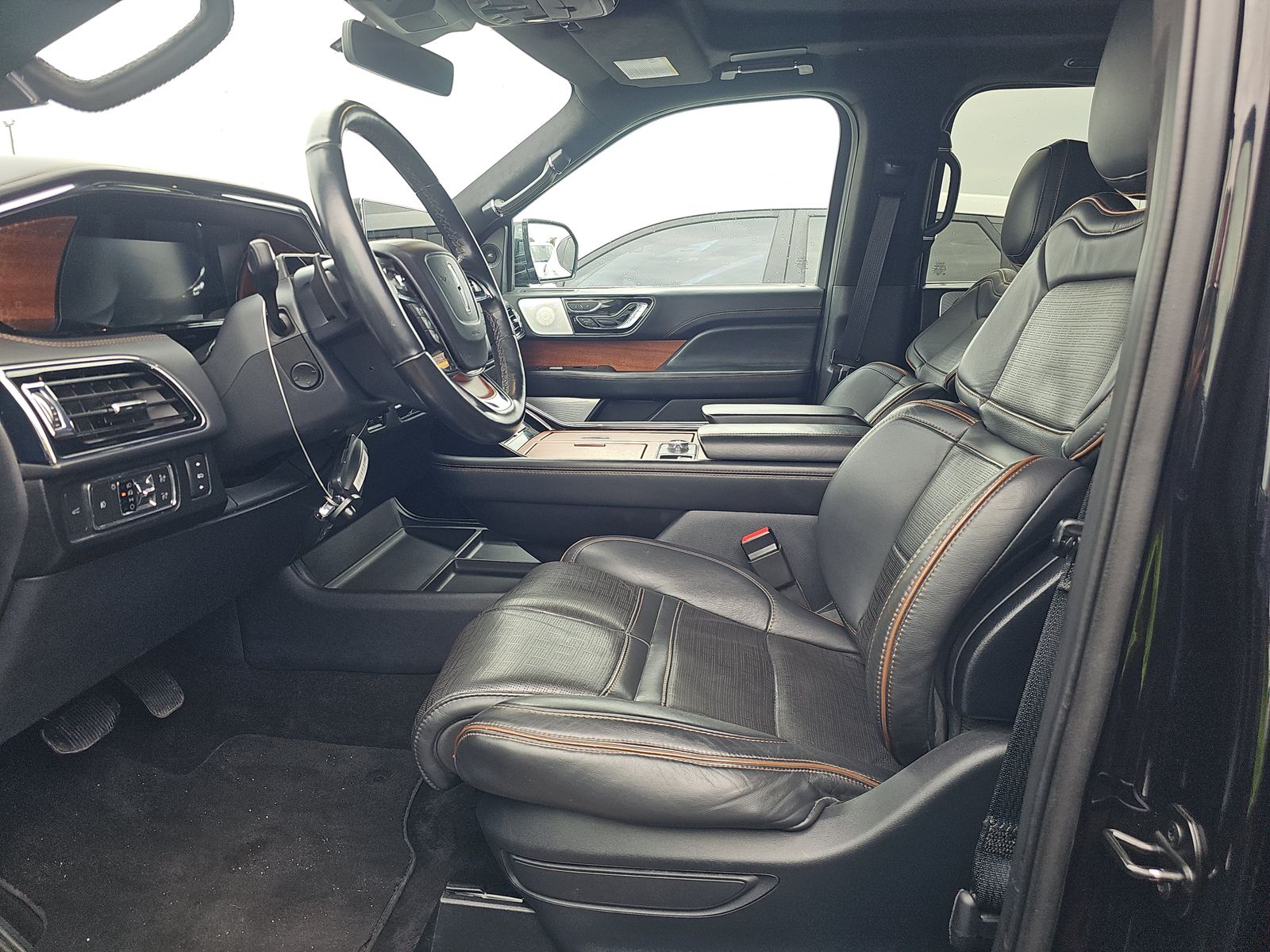 2022 Lincoln Navigator L Black Label AWD
