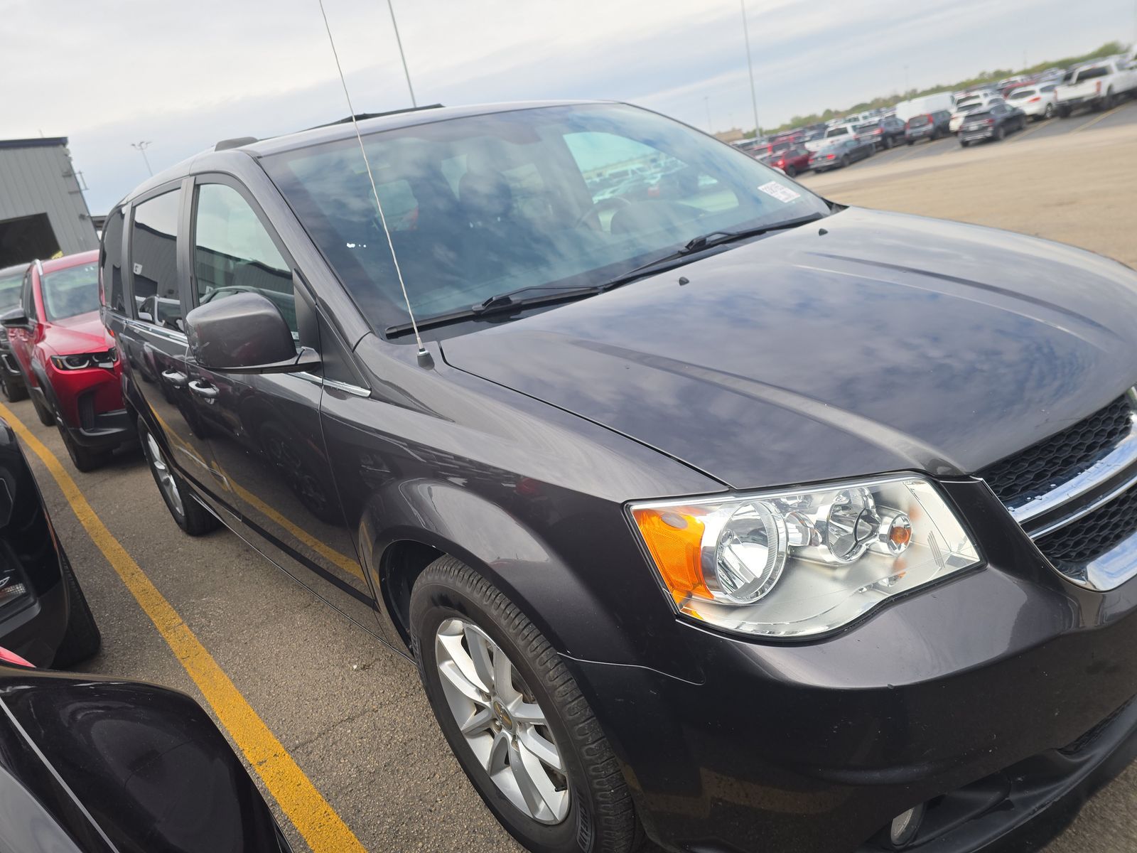 2020 Dodge Grand Caravan SXT FWD