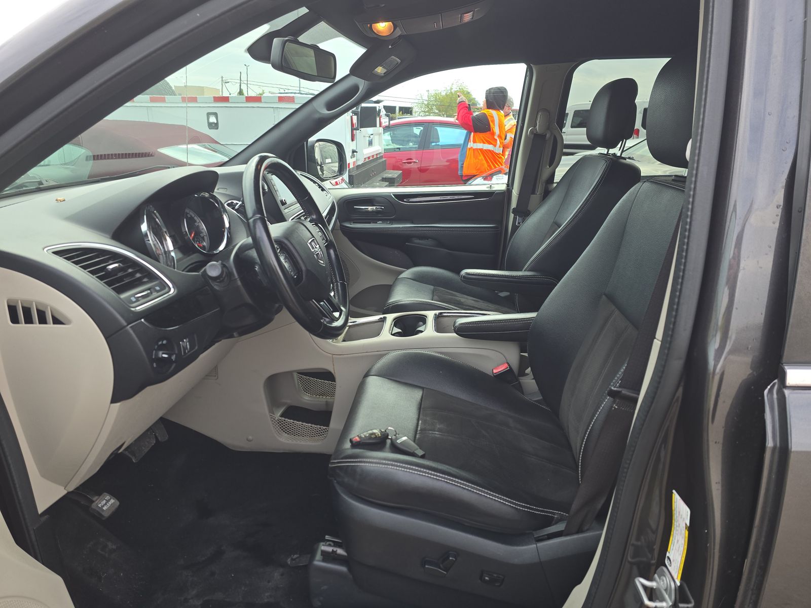 2020 Dodge Grand Caravan SXT FWD