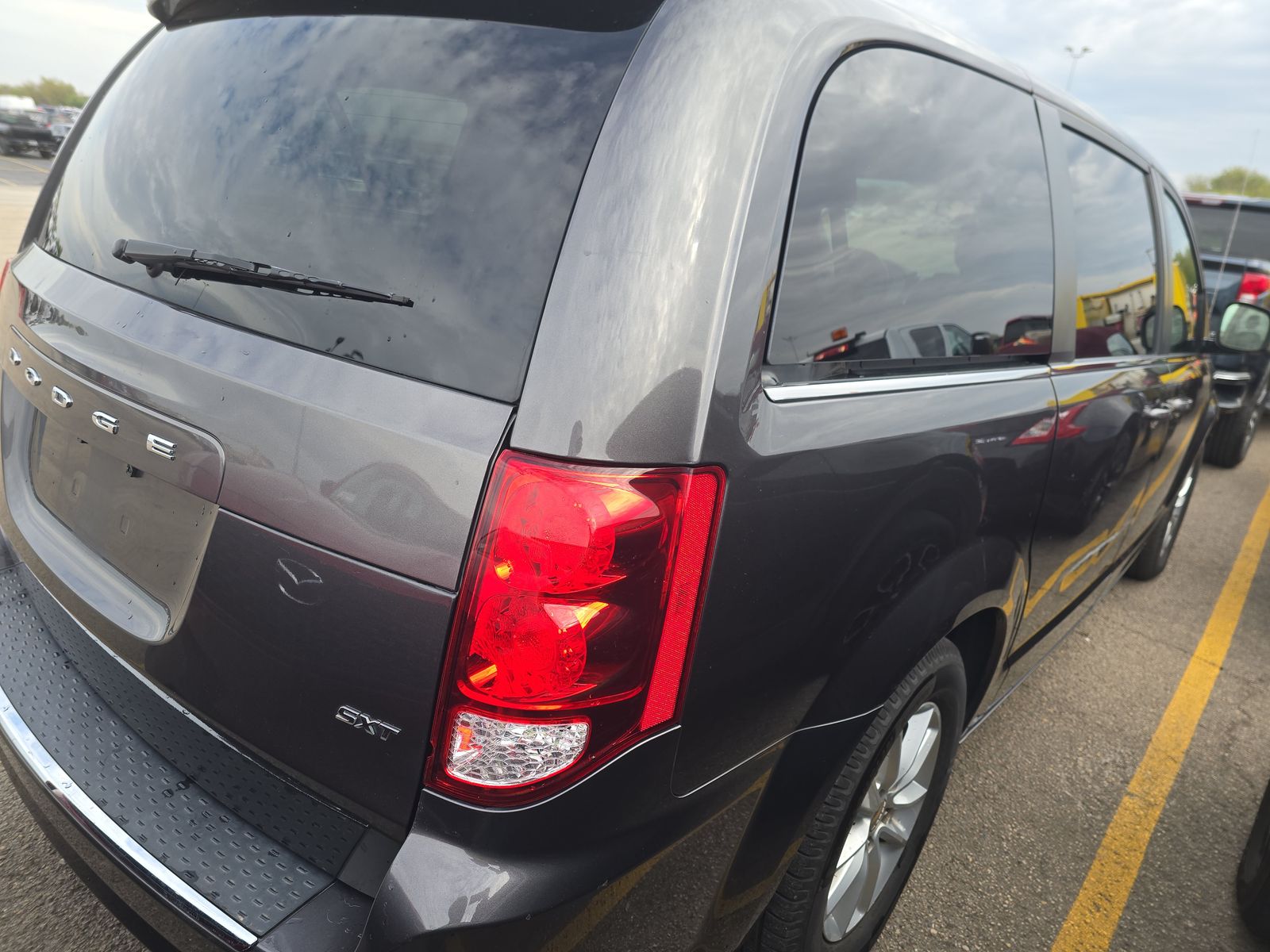 2020 Dodge Grand Caravan SXT FWD