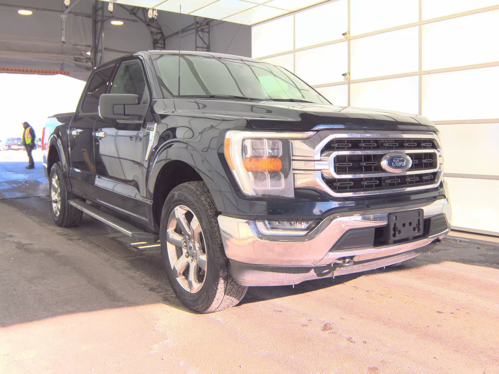 2022 Ford F-150 XLT AWD