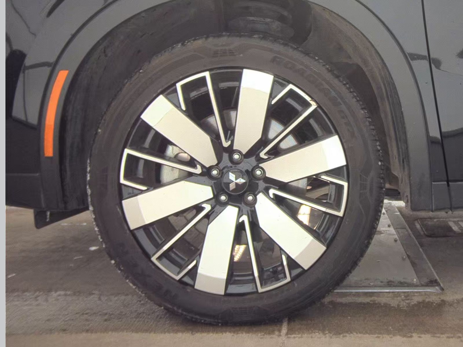 2025 Mitsubishi Outlander SE AWD