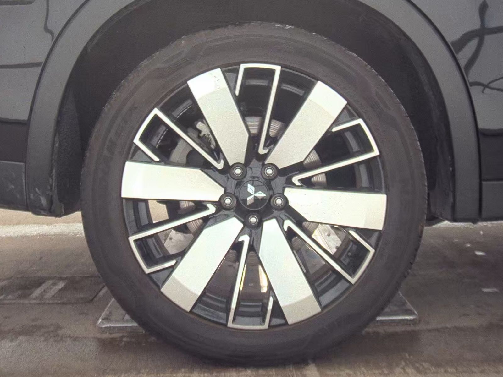 2025 Mitsubishi Outlander SE AWD