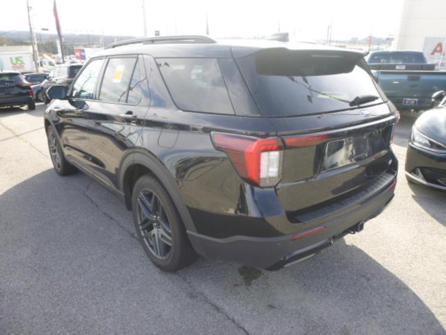 2025 Ford Explorer ST-Line AWD