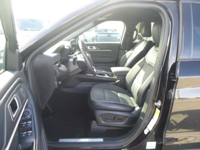 2025 Ford Explorer ST-Line AWD