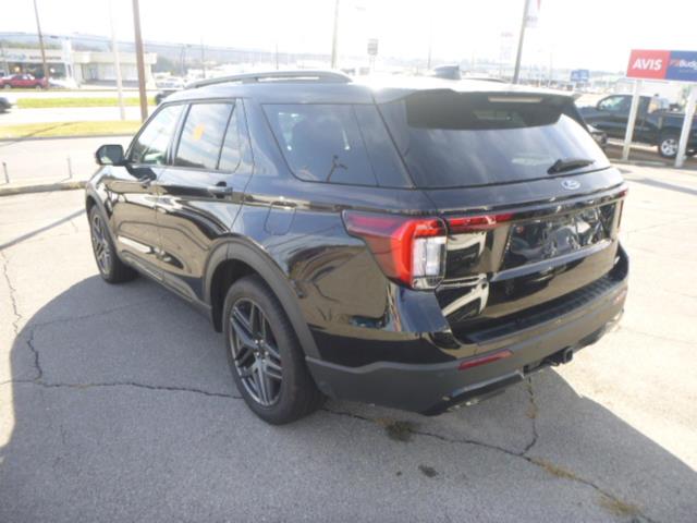 2025 Ford Explorer ST-Line AWD
