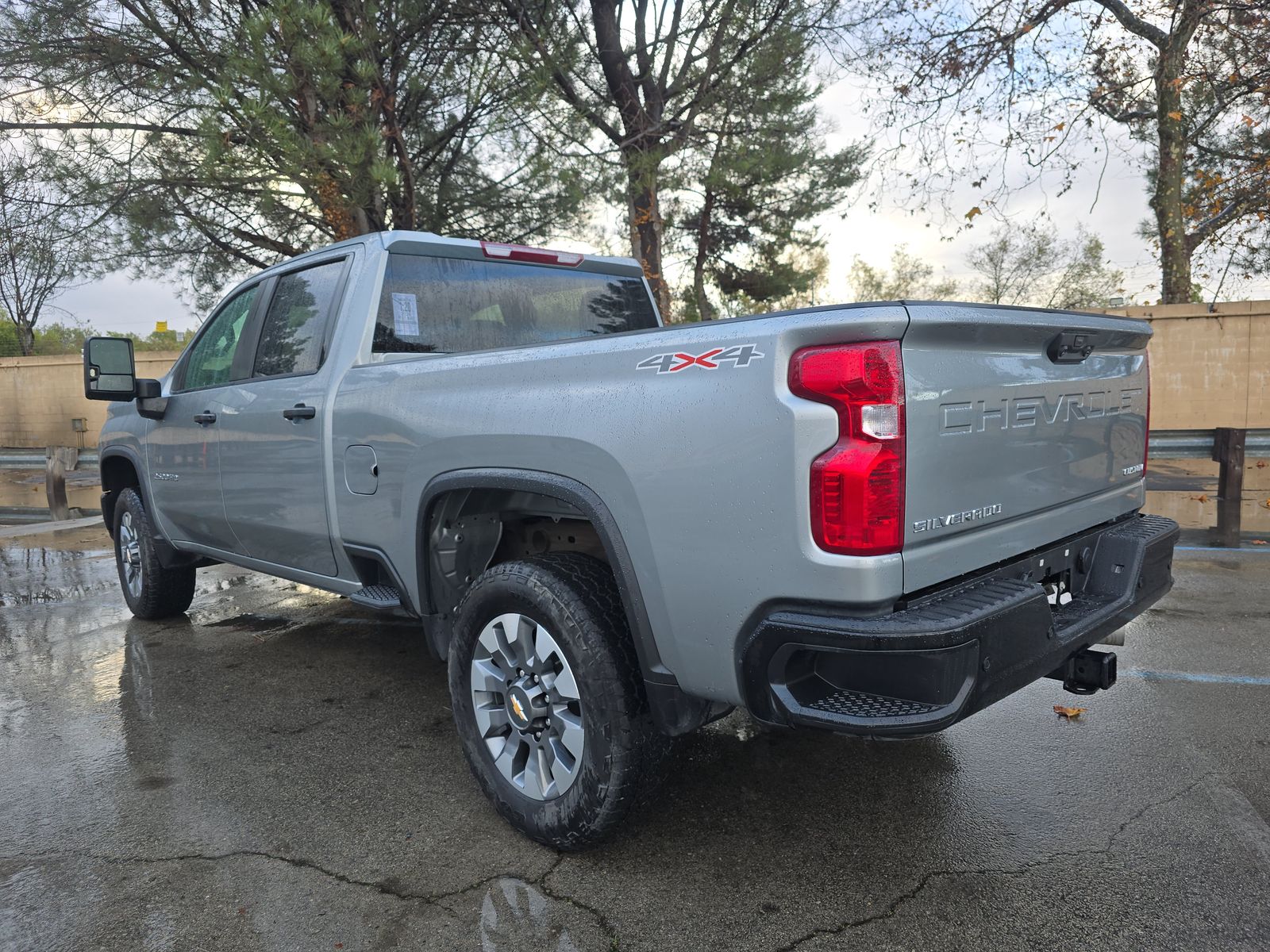 2024 Chevrolet Silverado 2500HD Custom AWD