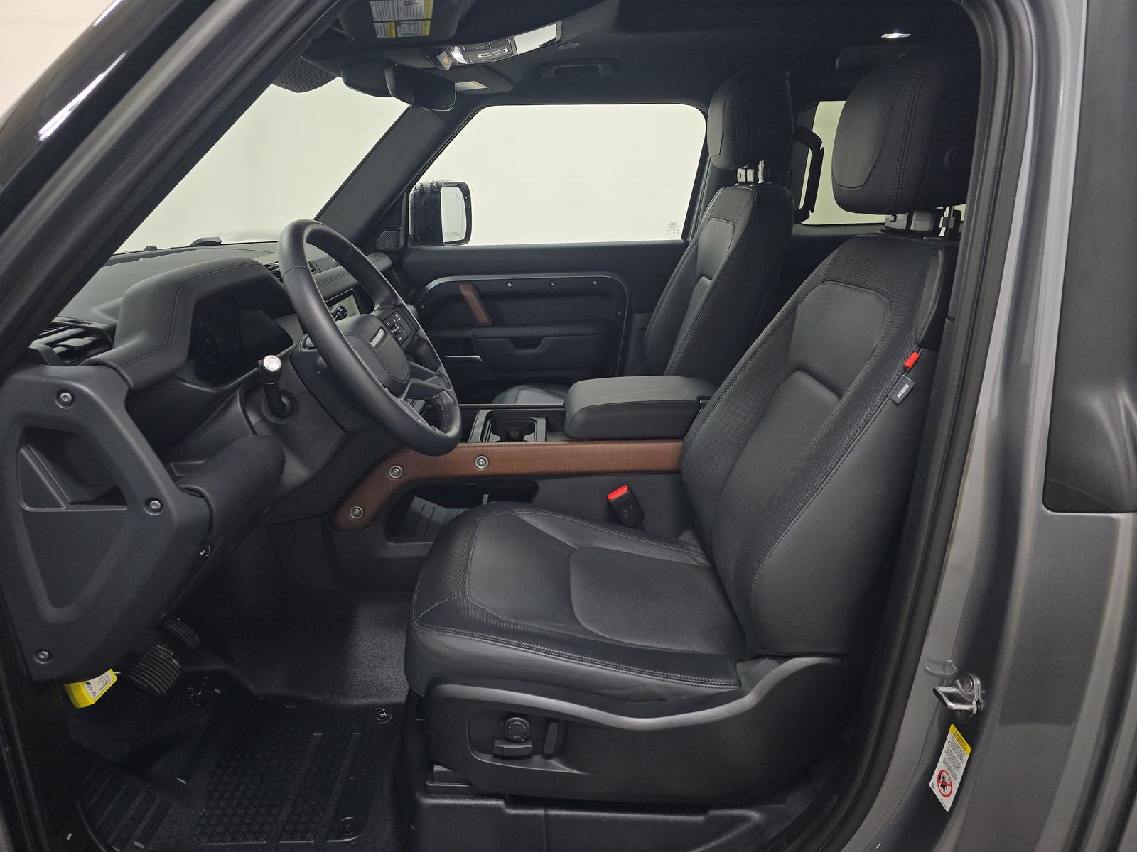 2023 Land Rover Defender 90 X-Dynamic SE AWD