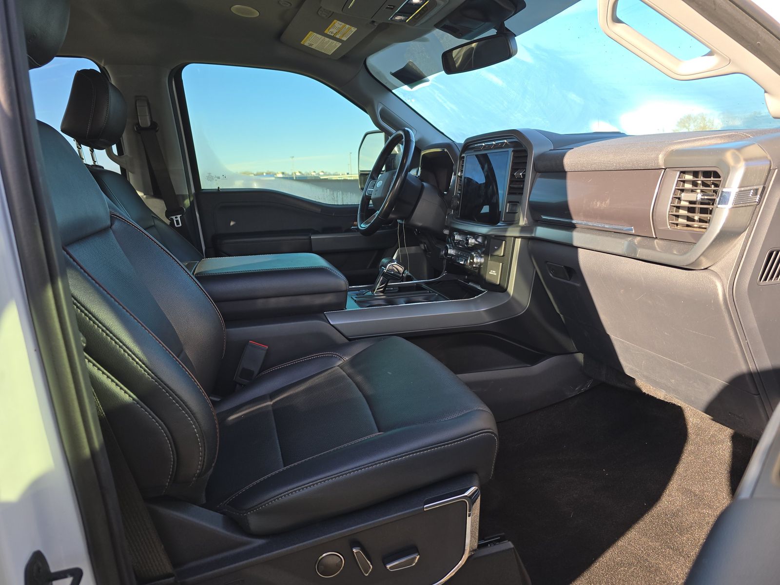 2022 Ford F-150 Lariat AWD