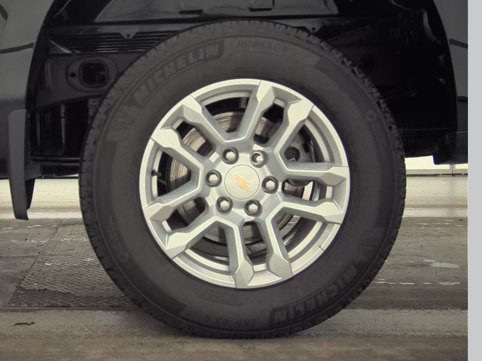 2023 Chevrolet Silverado 1500 LT AWD