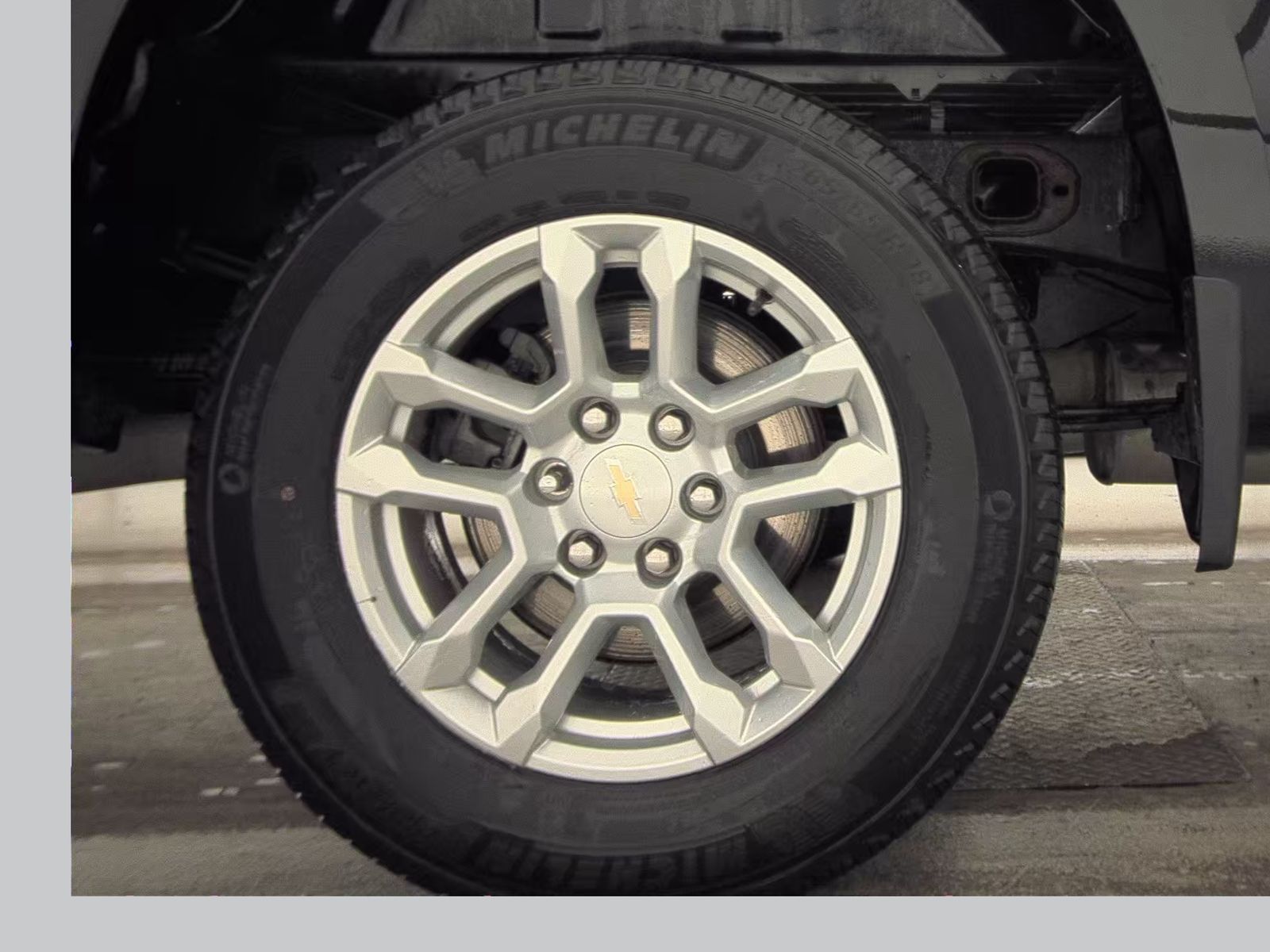 2023 Chevrolet Silverado 1500 LT AWD