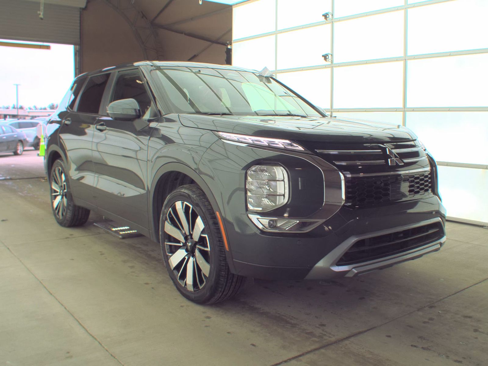 2025 Mitsubishi Outlander SE AWD