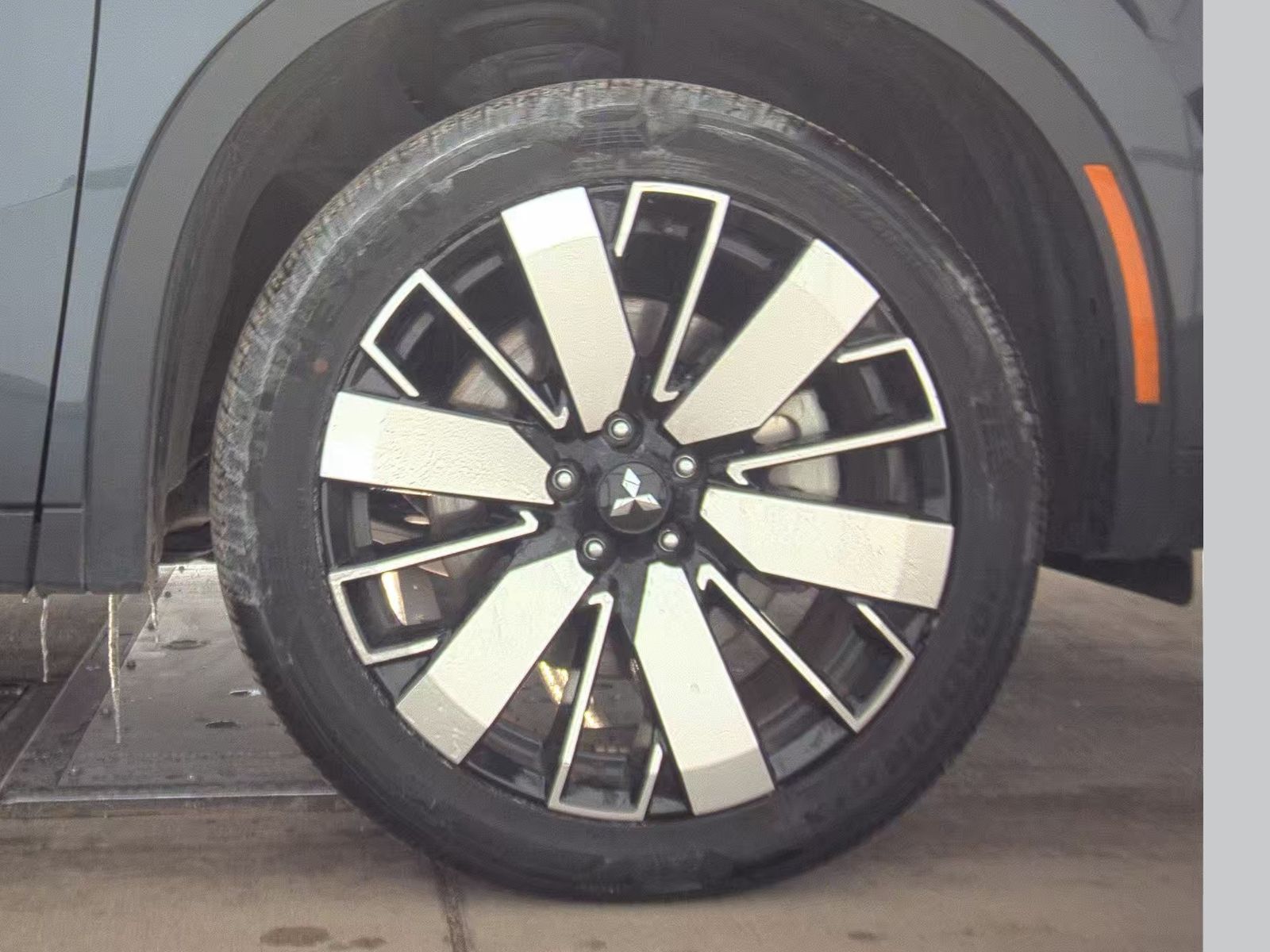 2025 Mitsubishi Outlander SE AWD