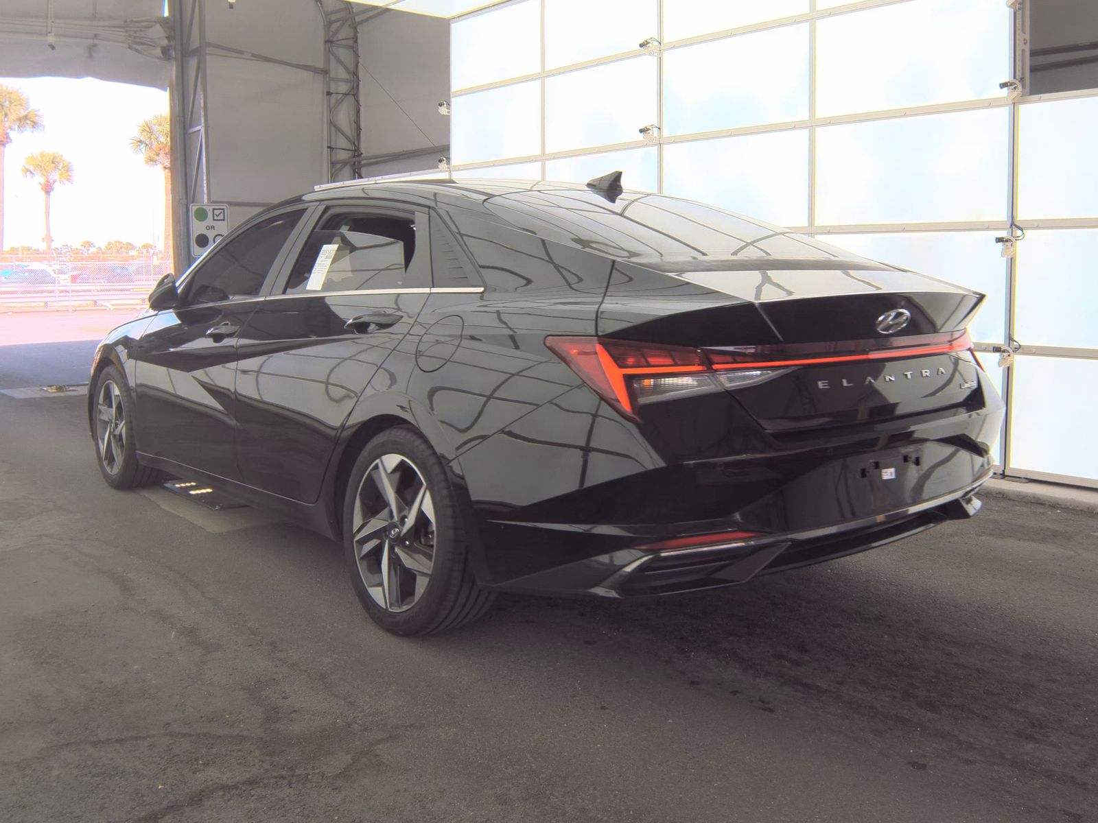 2021 Hyundai Elantra Limited FWD