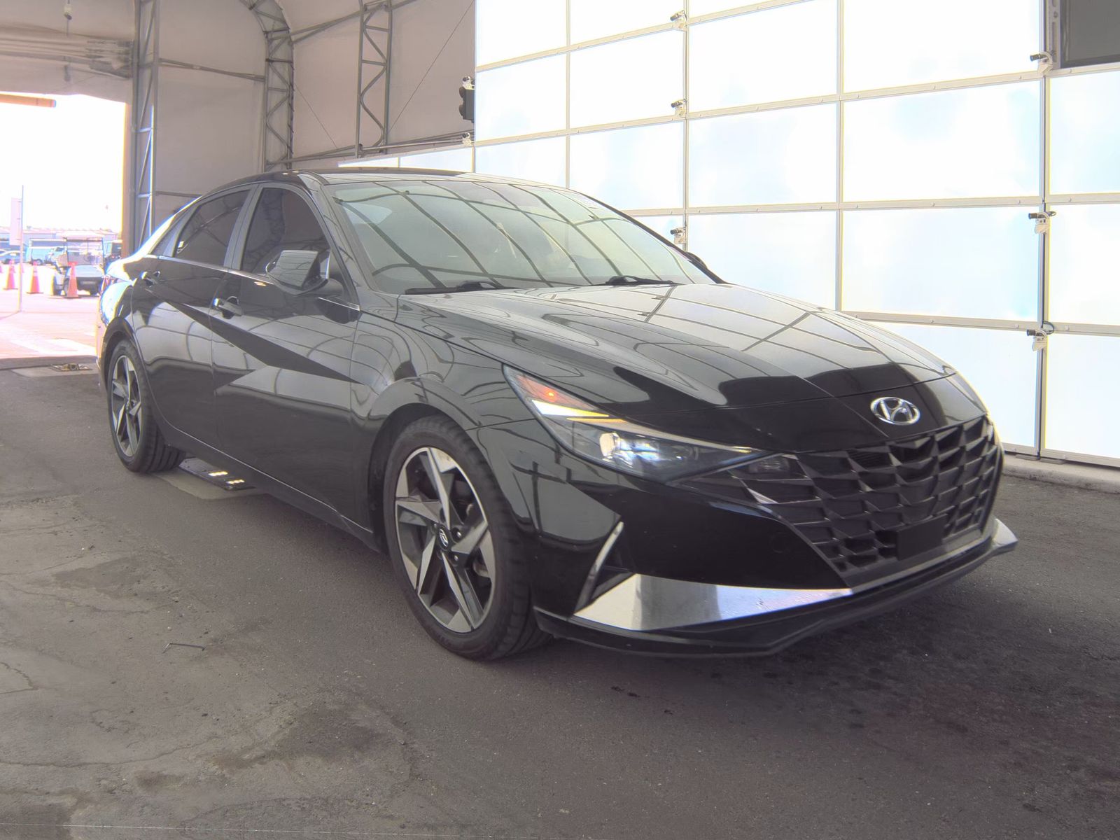 2021 Hyundai Elantra Limited FWD