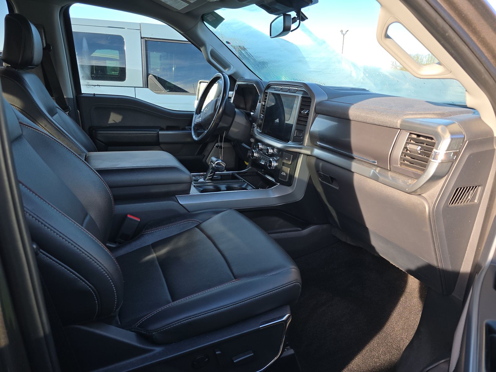 2022 Ford F-150 Lariat AWD