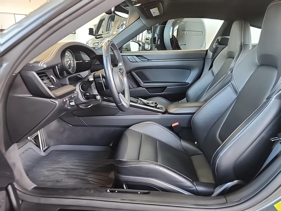 2022 Porsche 911 Carrera GTS RWD