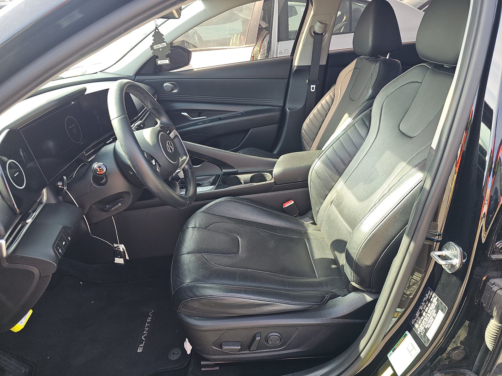 2021 Hyundai Elantra Limited FWD