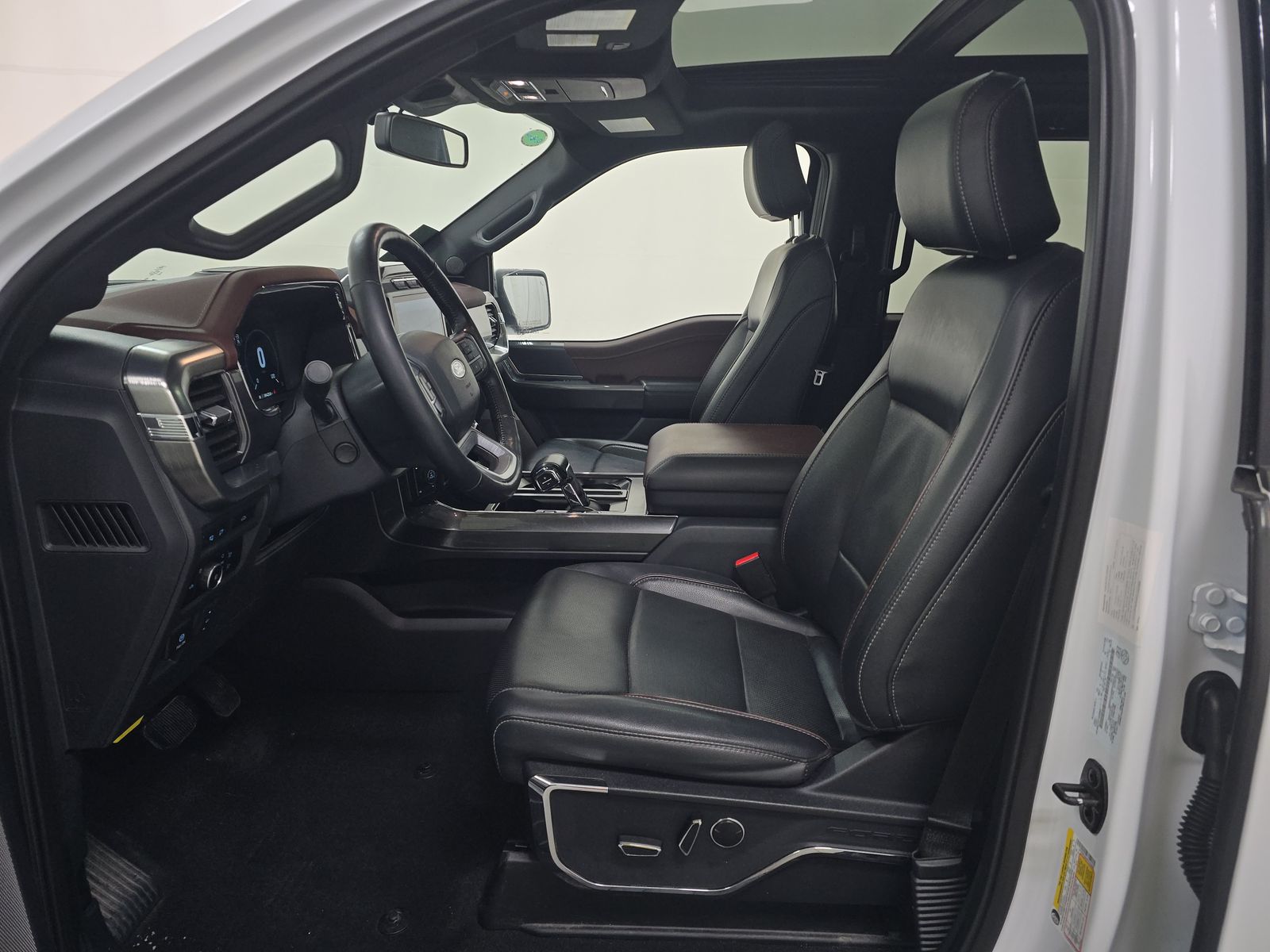 2023 Ford F-150 Lariat AWD