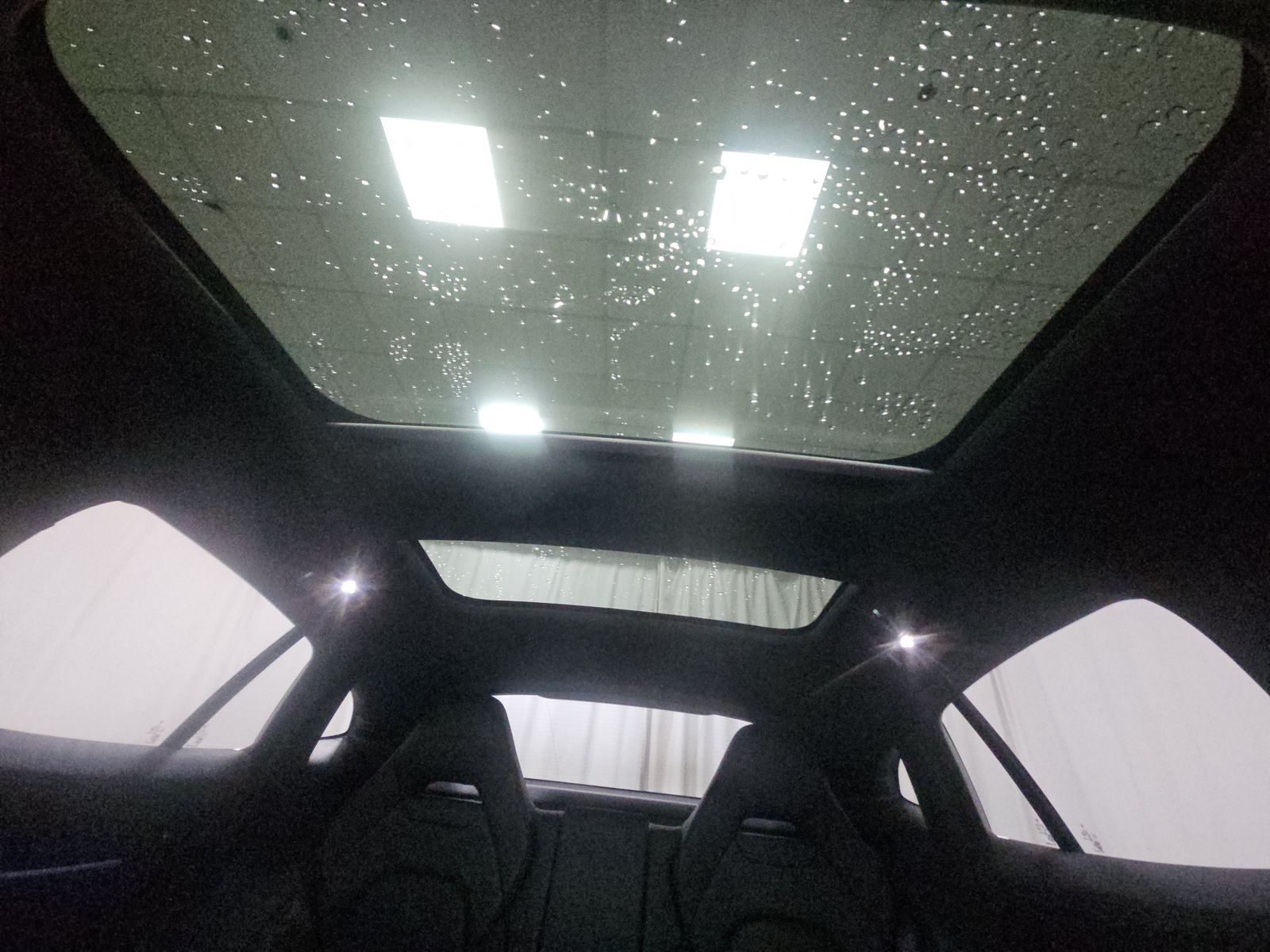 2025 Porsche Panamera 4 AWD