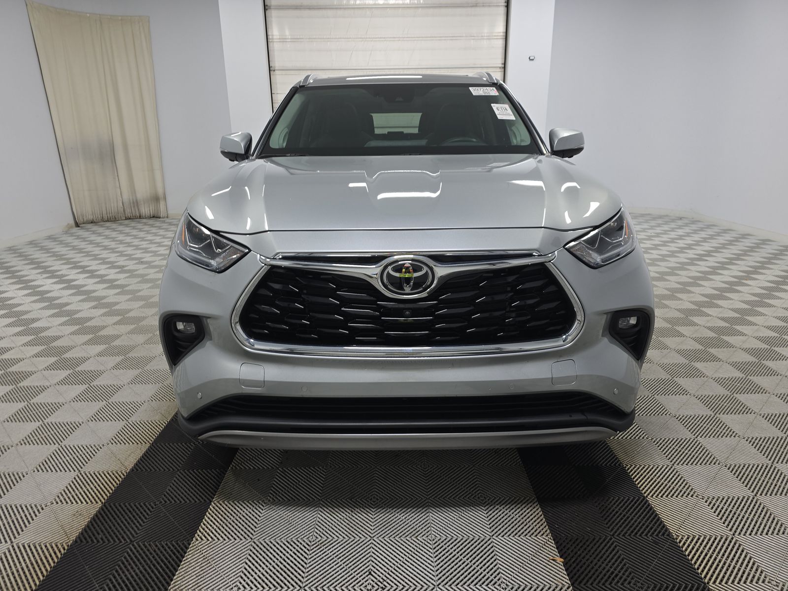 2024 Toyota Highlander Platinum FWD