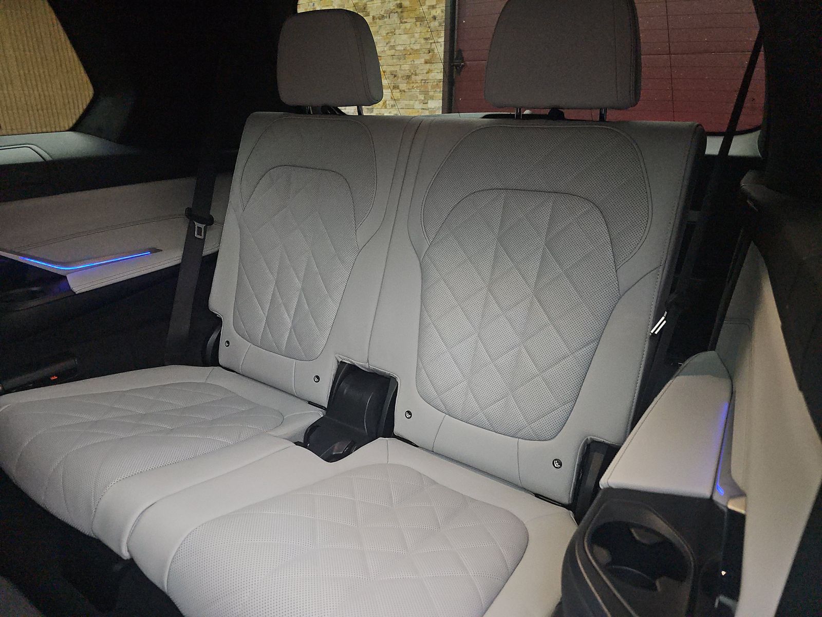 2023 BMW X7 xDrive40i AWD