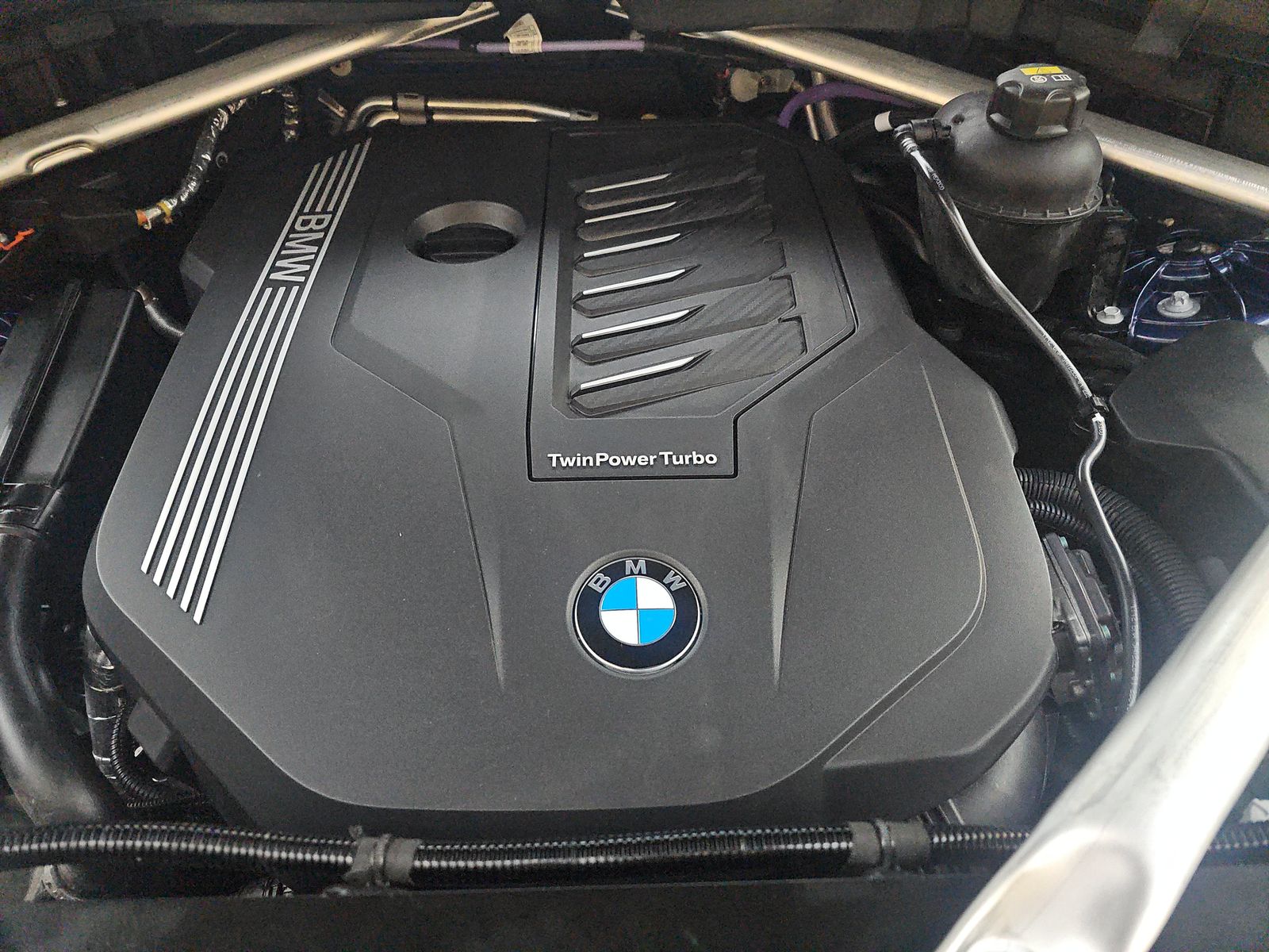 2023 BMW X5 xDrive40i AWD