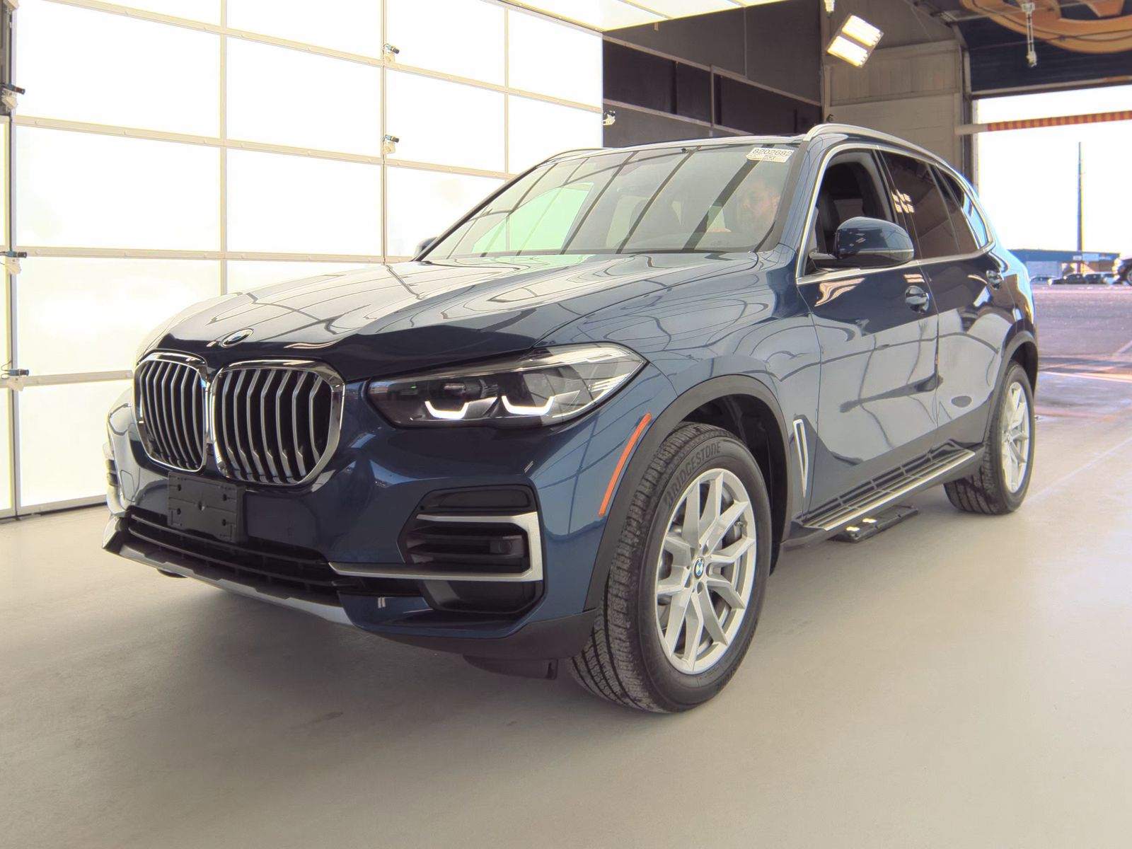 2023 BMW X5 xDrive40i AWD