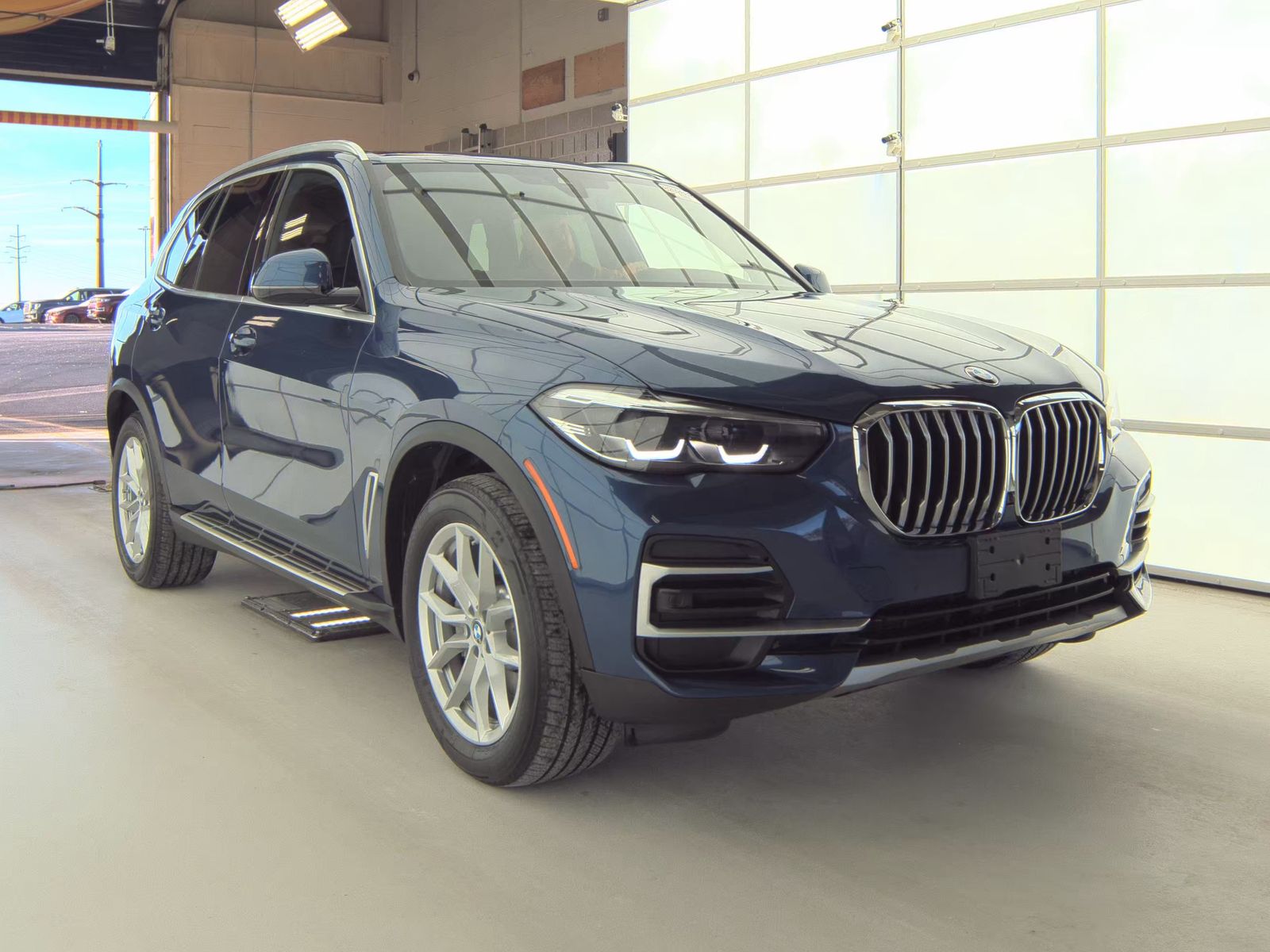 2023 BMW X5 xDrive40i AWD