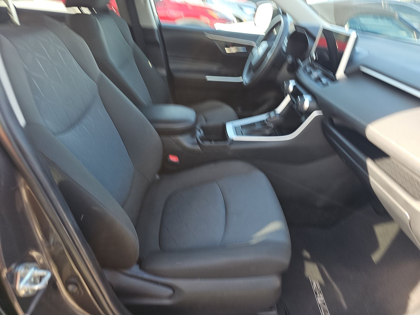 2023 Toyota RAV4 XLE FWD