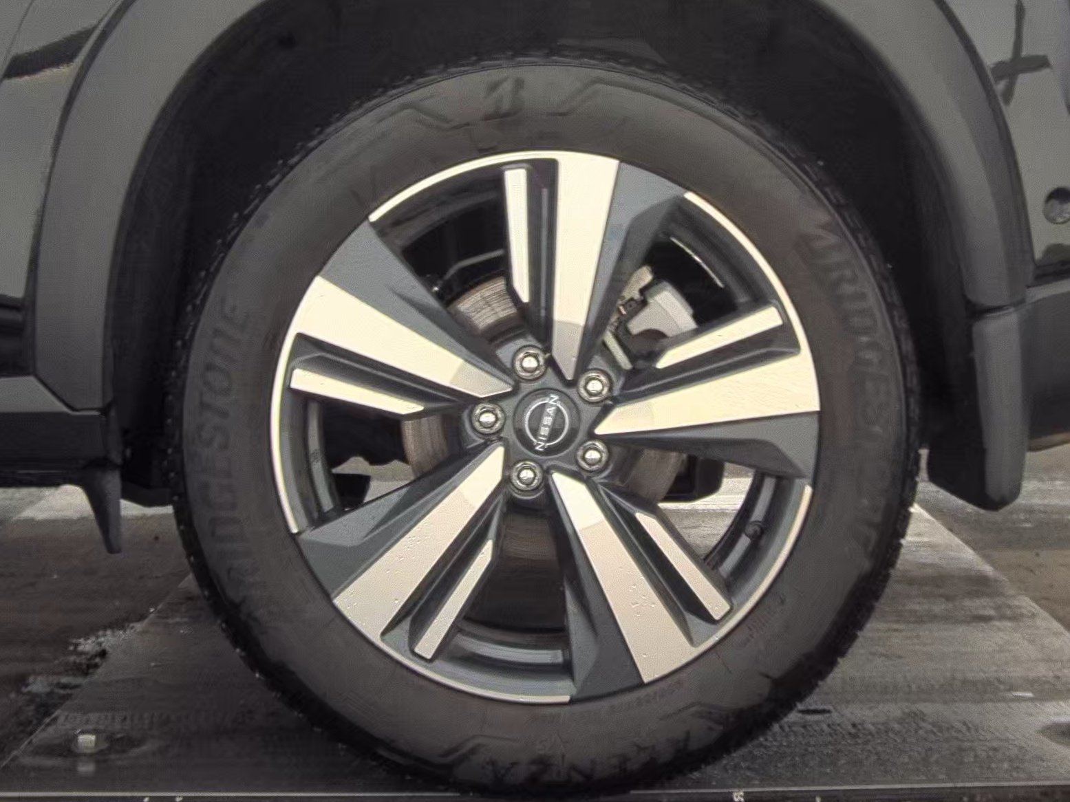 2024 Nissan Rogue SL FWD