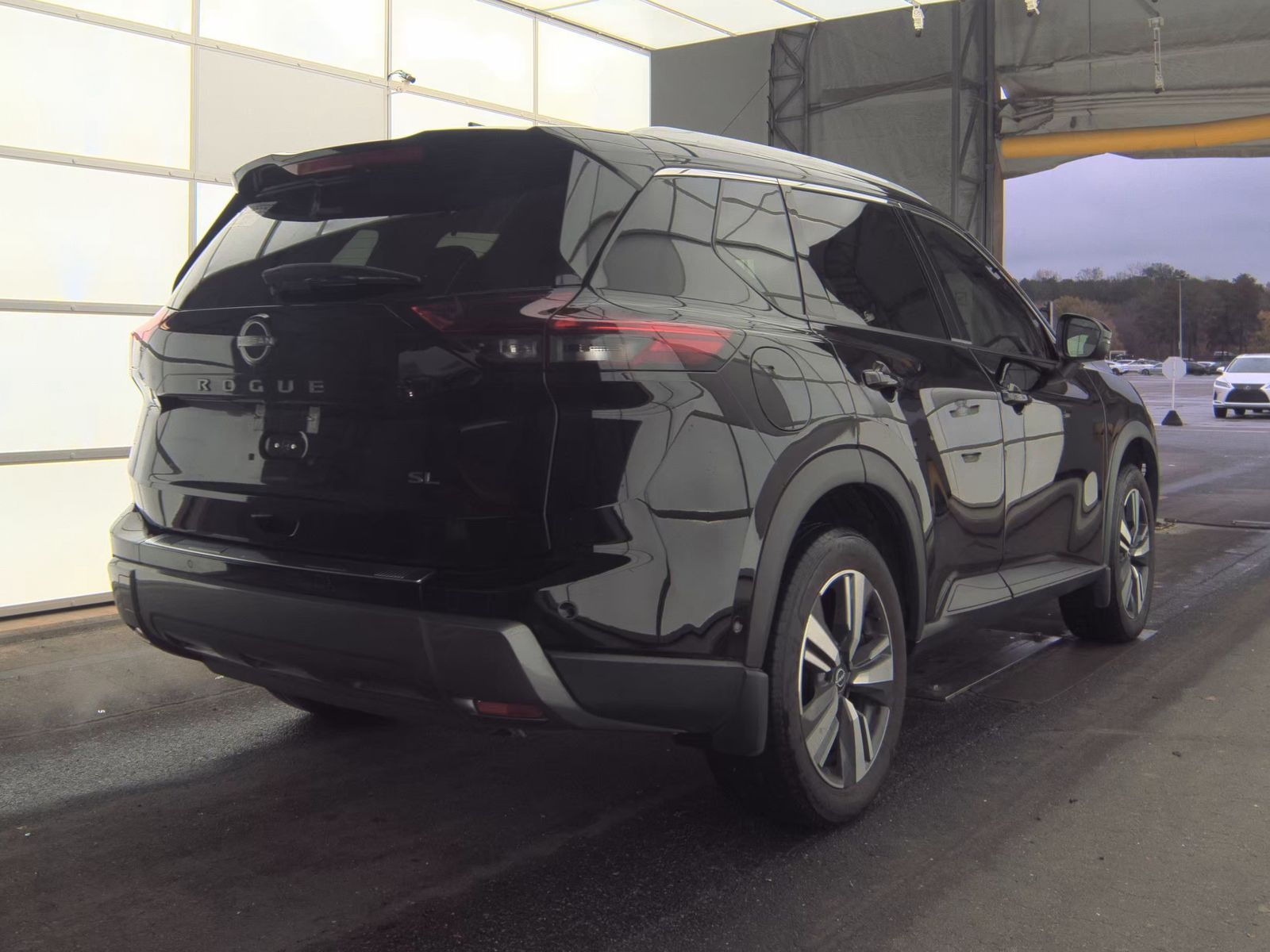 2024 Nissan Rogue SL FWD