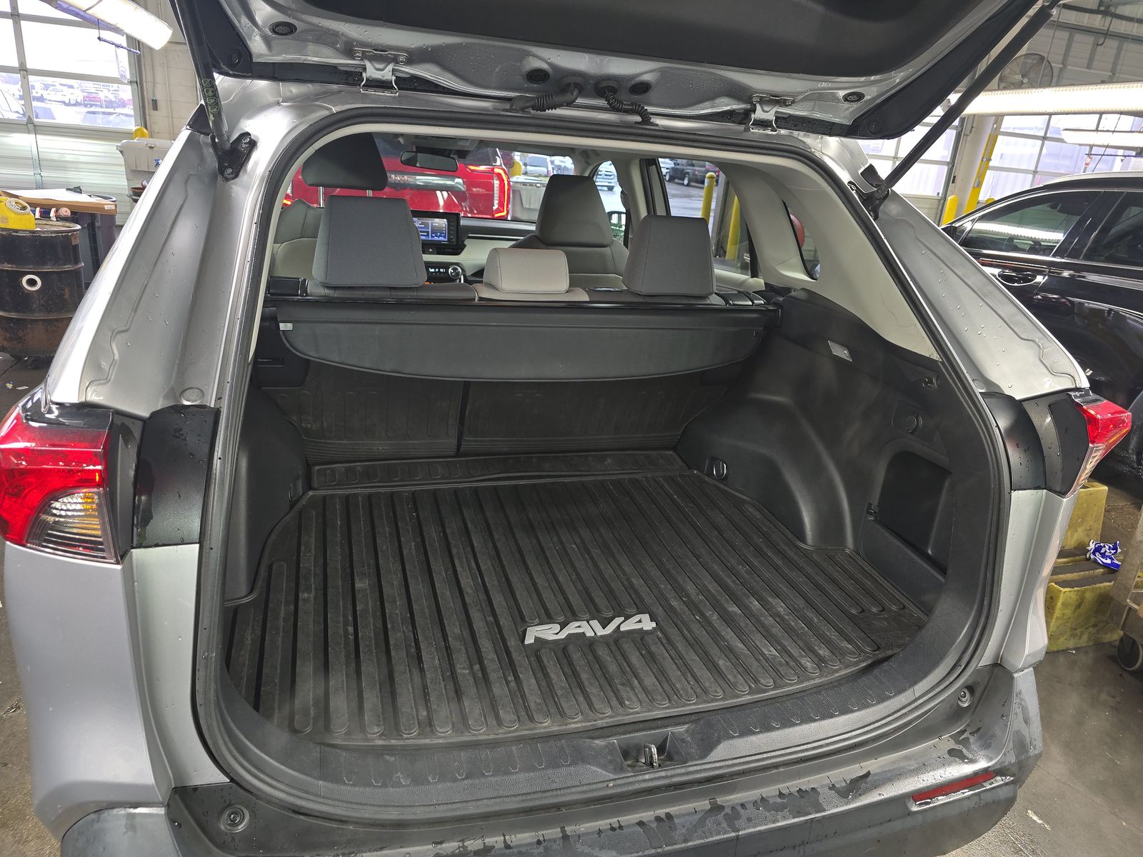 2020 Toyota RAV4 Hybrid XLE AWD