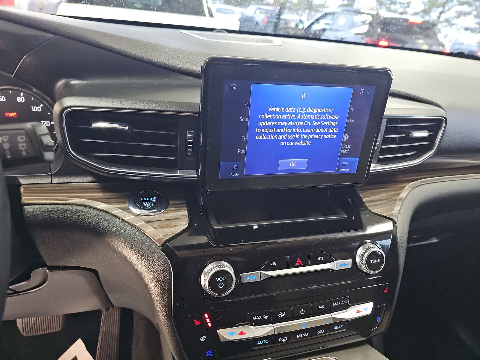 2022 Ford Explorer Limited RWD