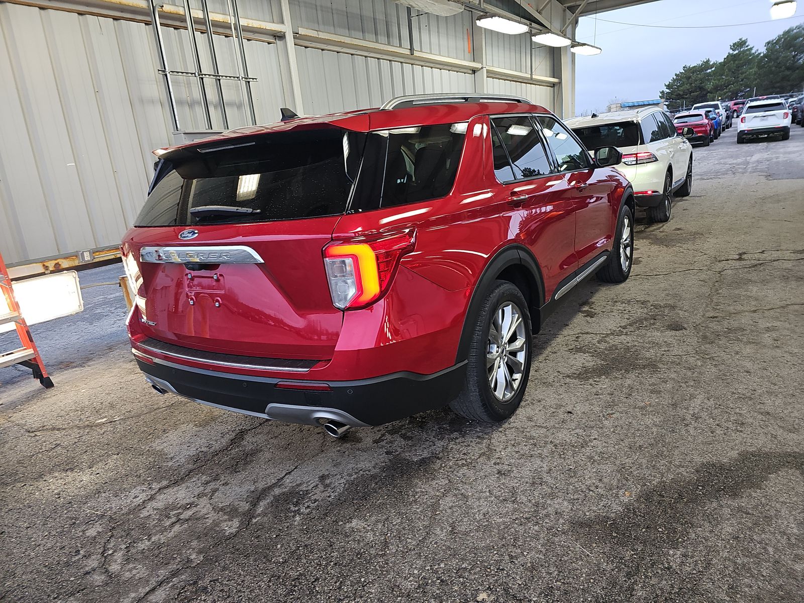 2022 Ford Explorer Limited RWD