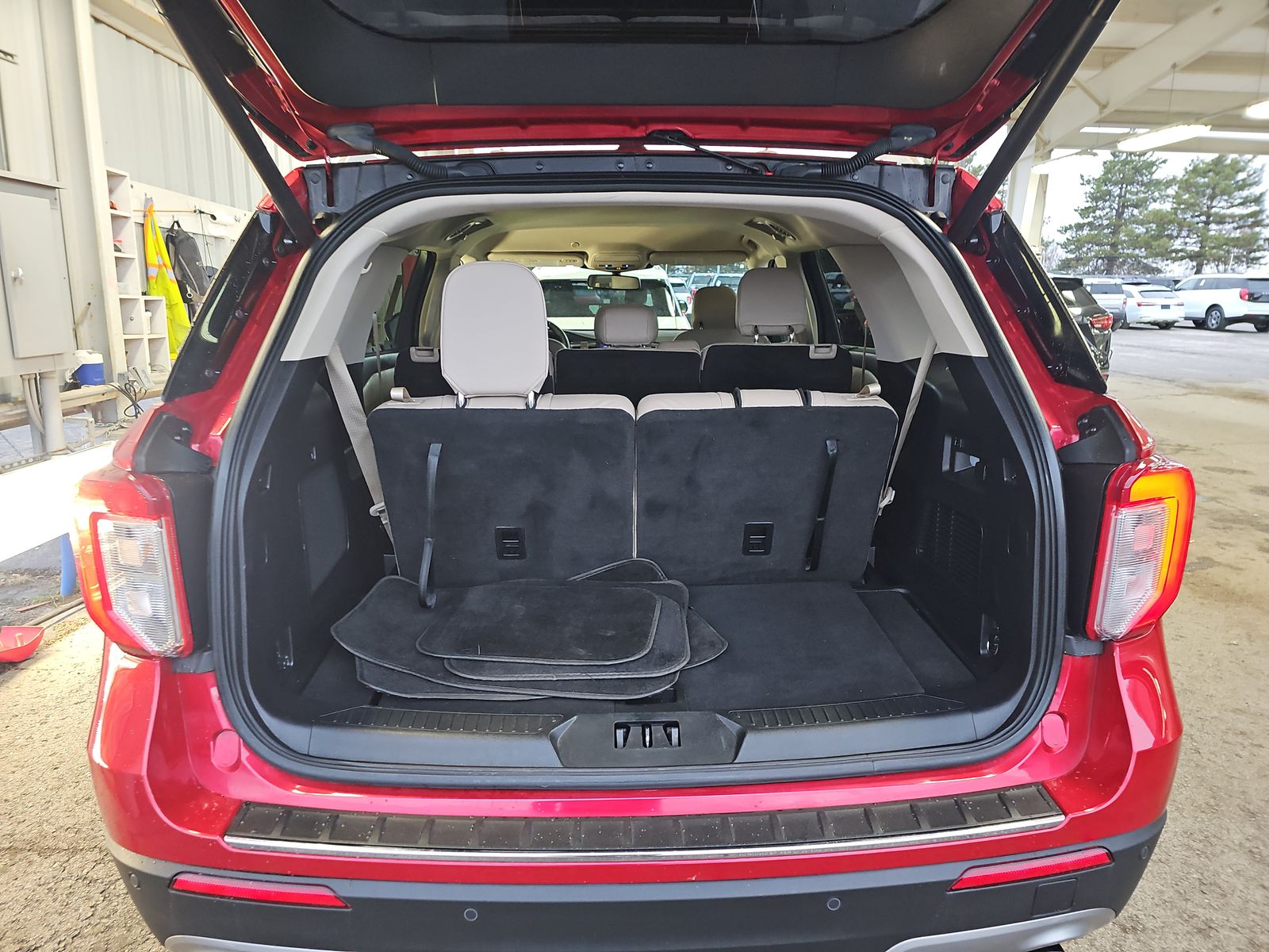 2022 Ford Explorer Limited RWD