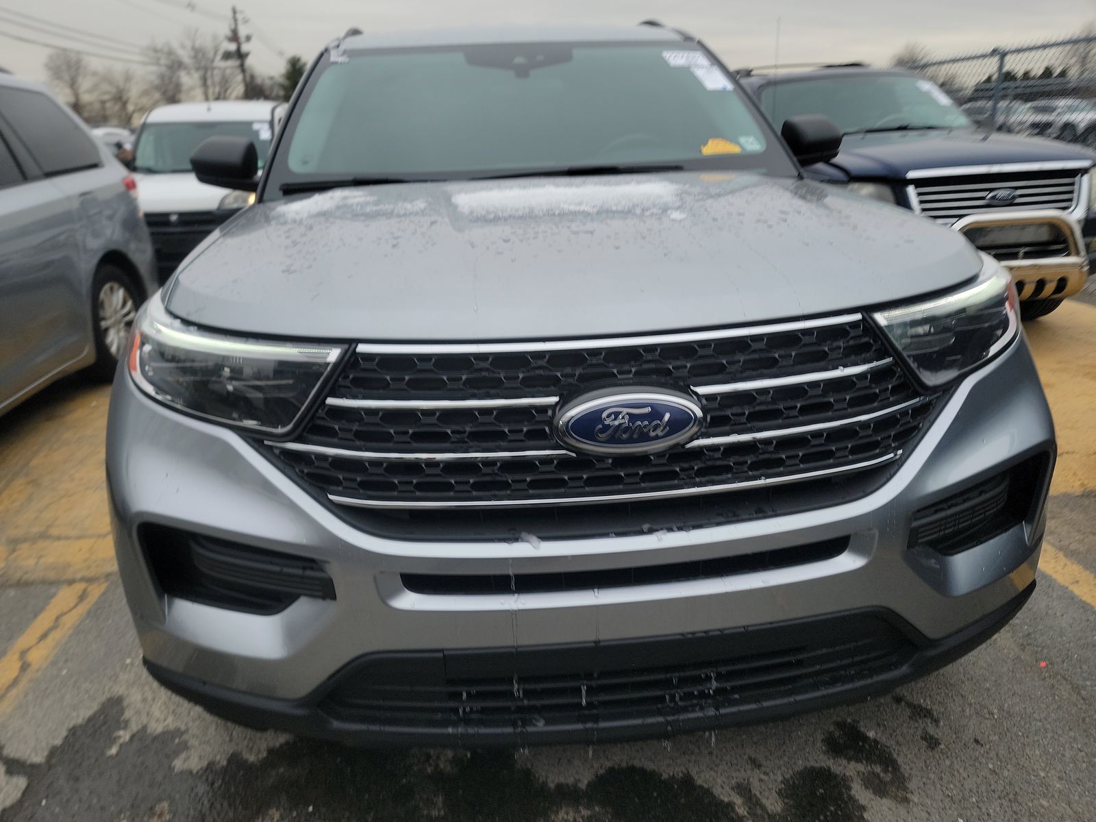 2023 Ford Explorer XLT AWD