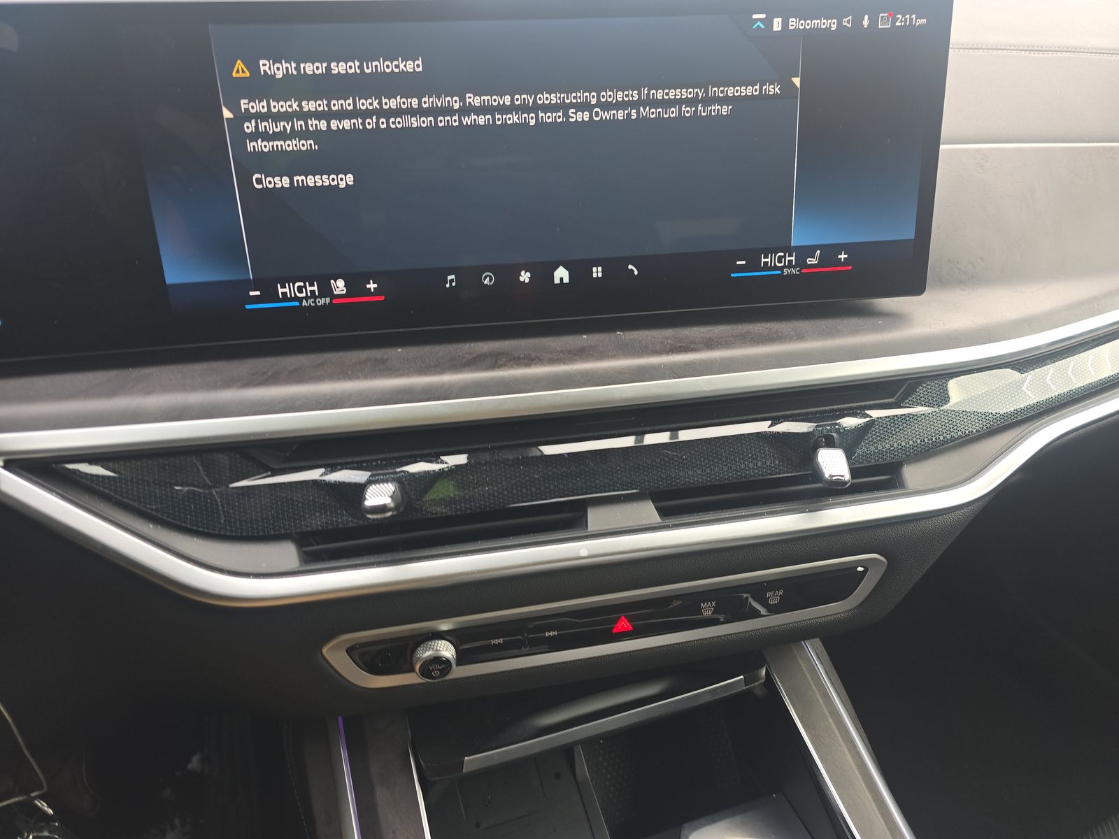 2025 BMW X7 xDrive40i AWD