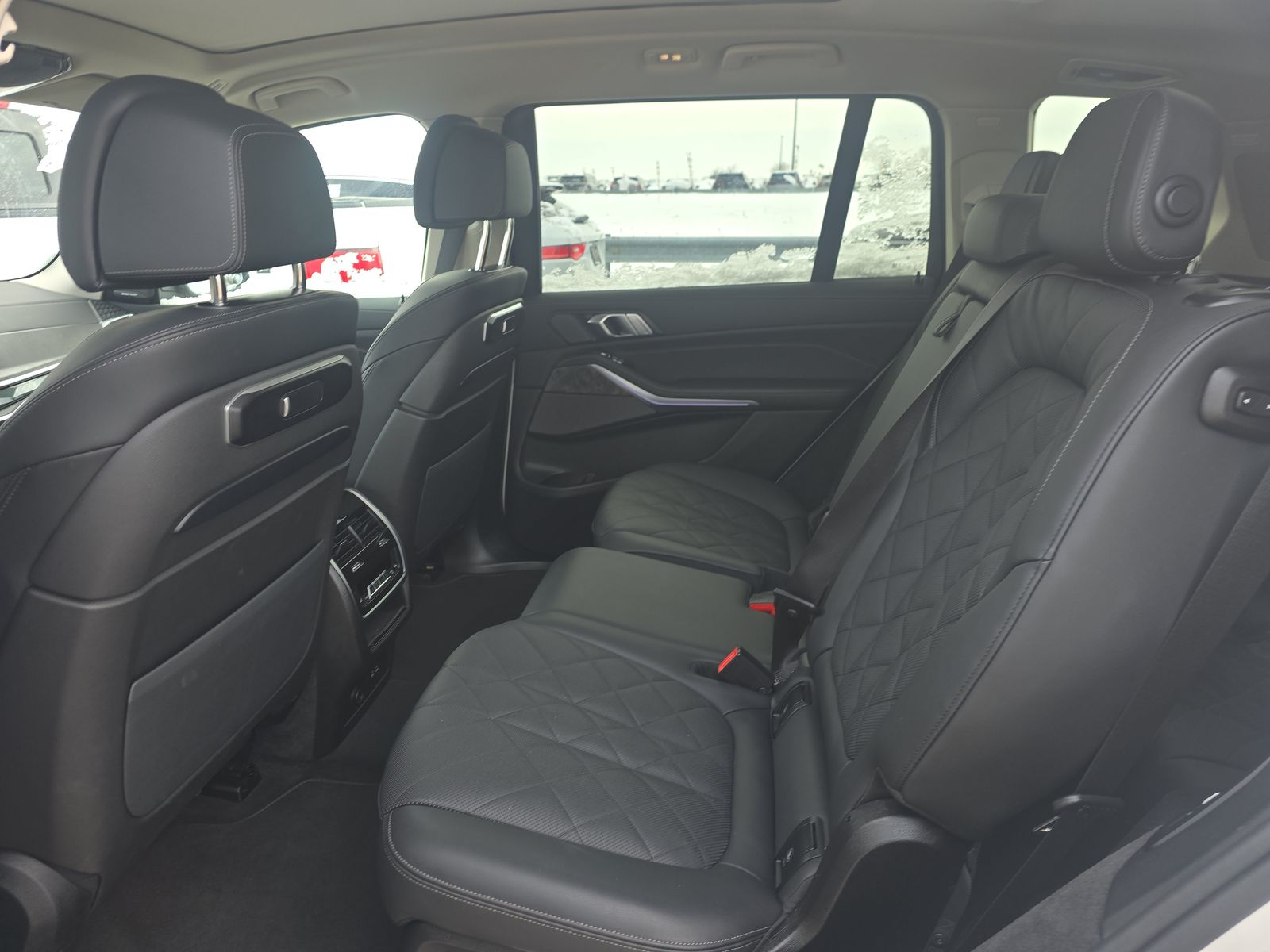 2025 BMW X7 xDrive40i AWD