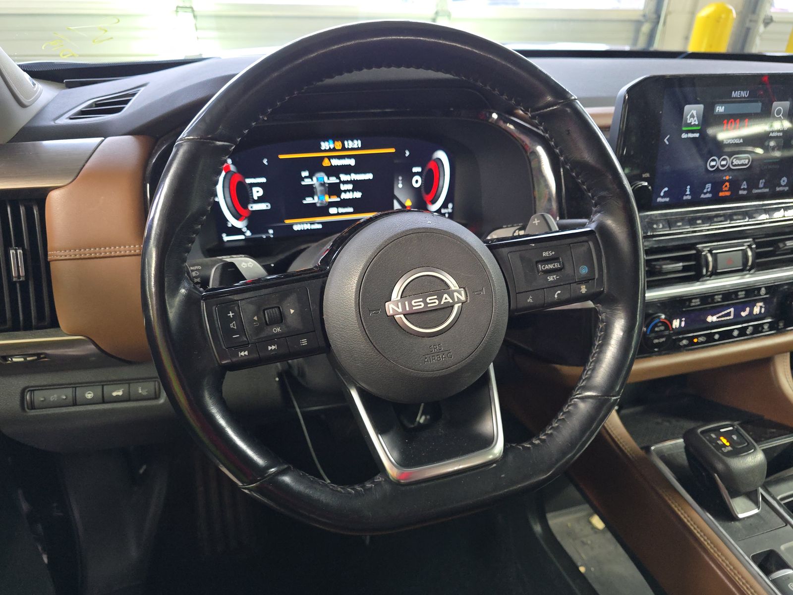 2023 Nissan Pathfinder Platinum AWD