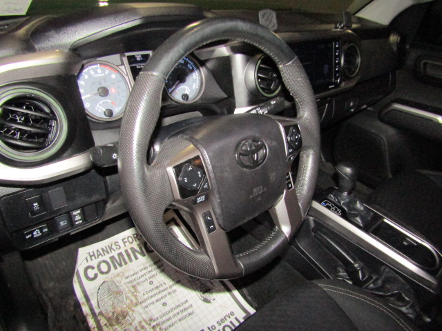 2021 Toyota Tacoma SR5 AWD