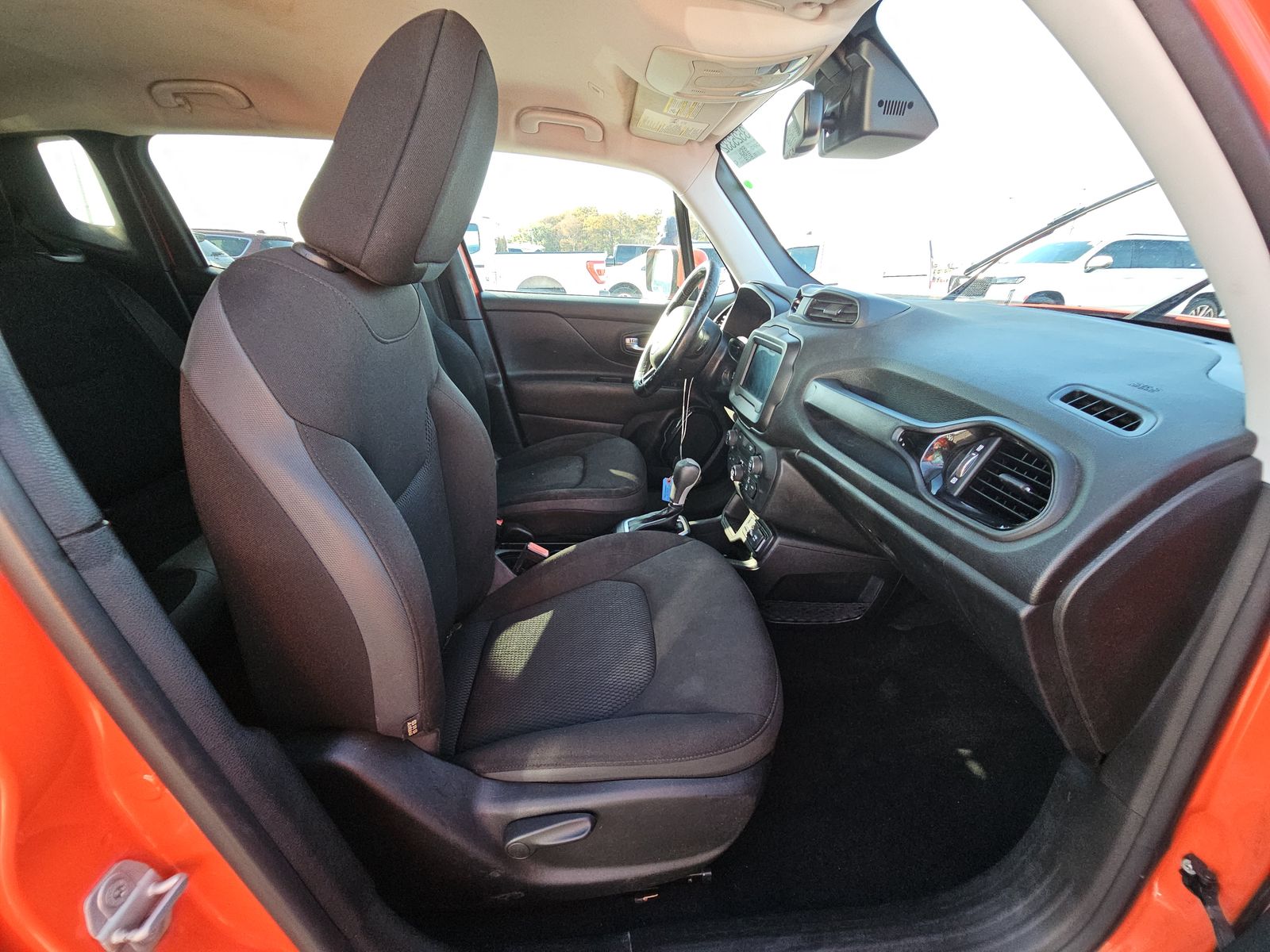2018 Jeep Renegade Latitude Altitude Edition FWD
