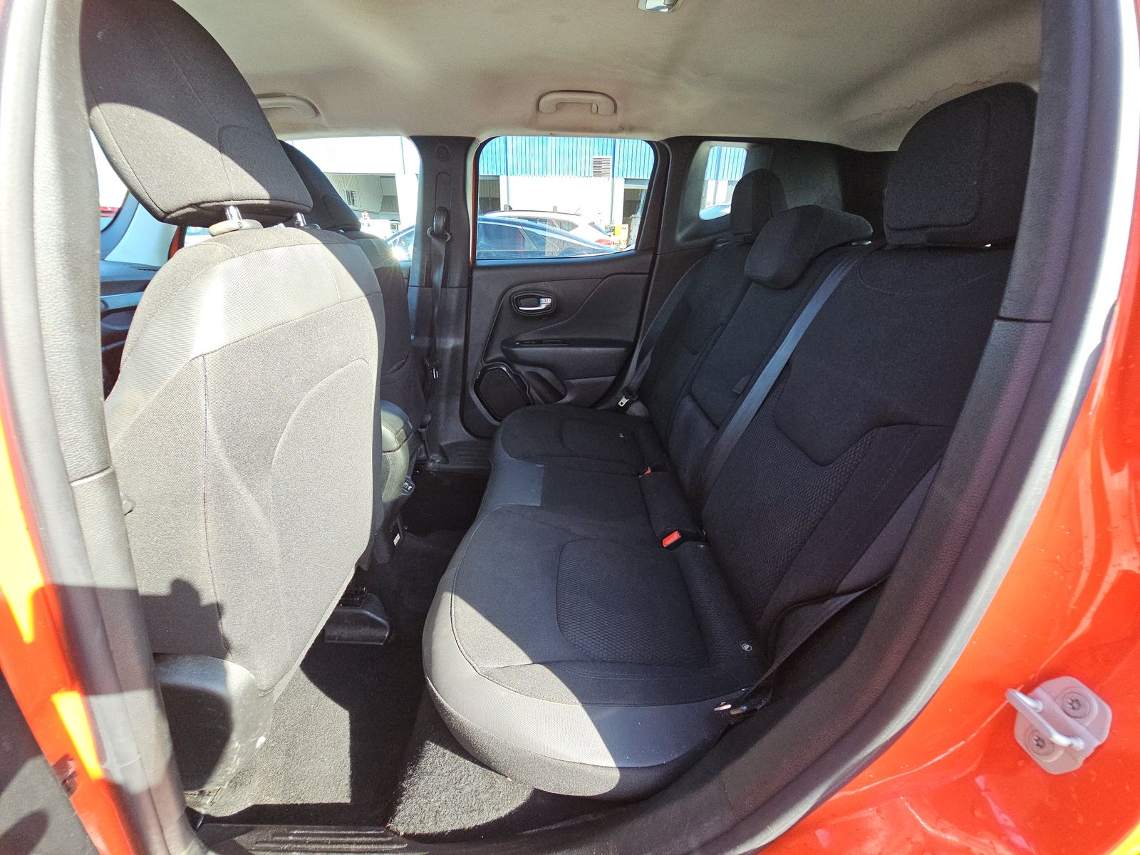 2018 Jeep Renegade Latitude Altitude Edition FWD
