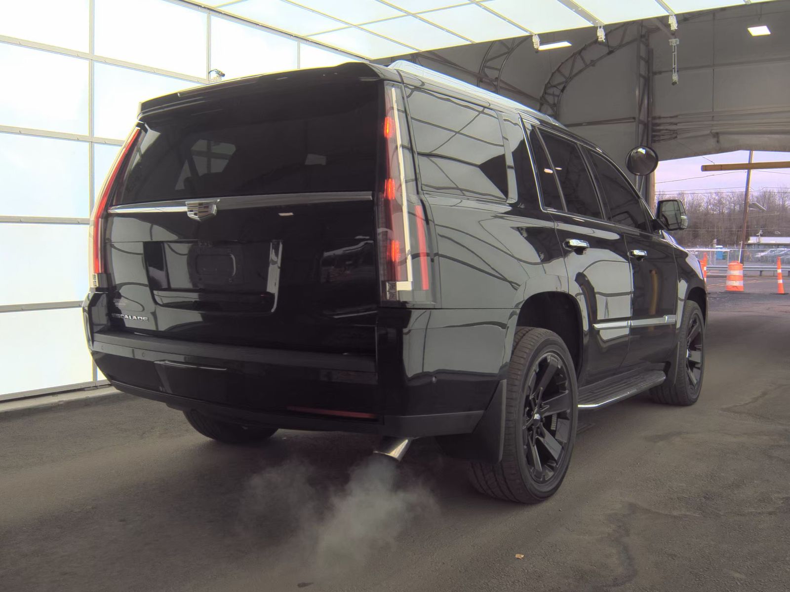2020 Cadillac Escalade Luxury AWD