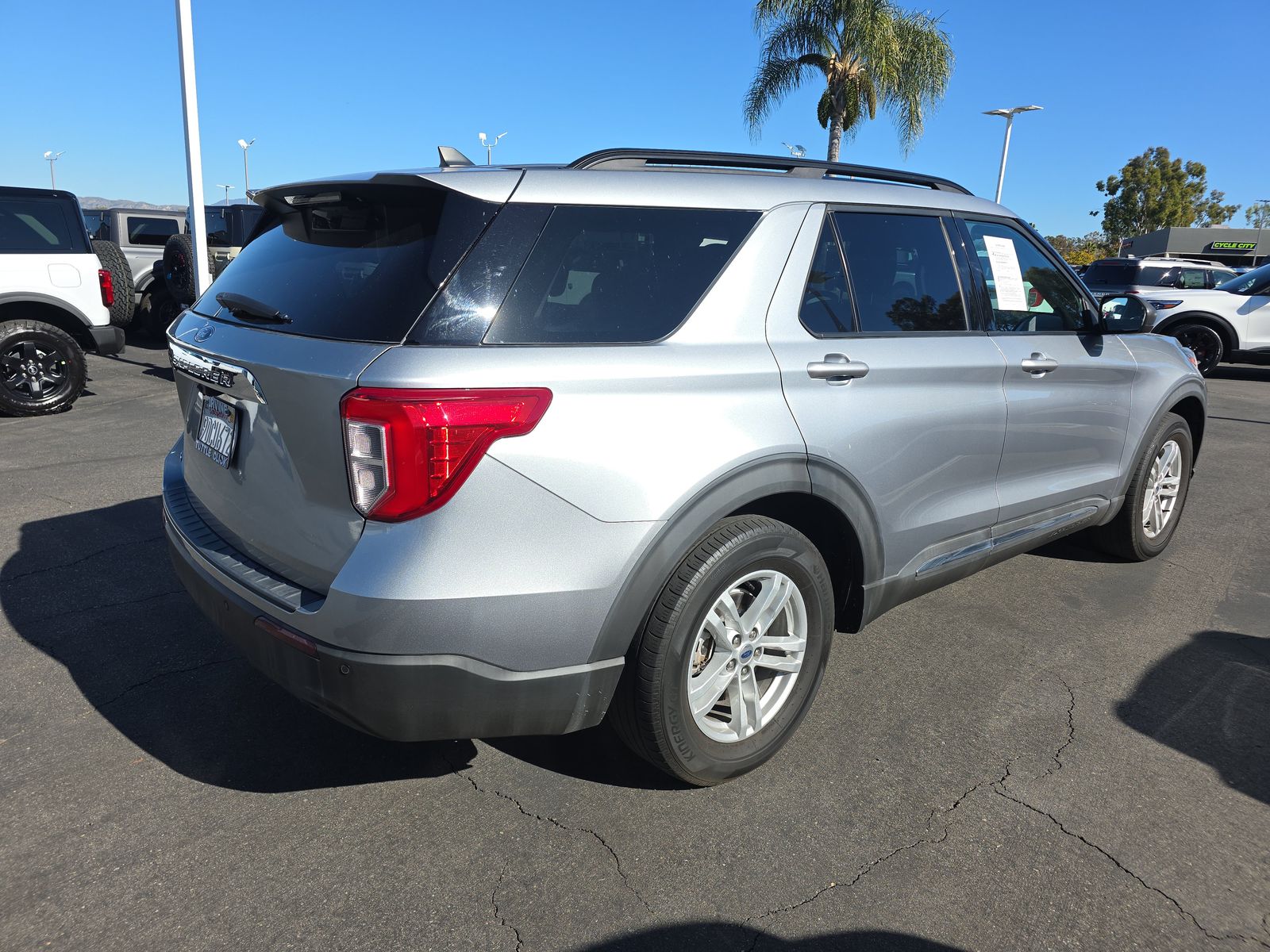 2022 Ford Explorer XLT RWD