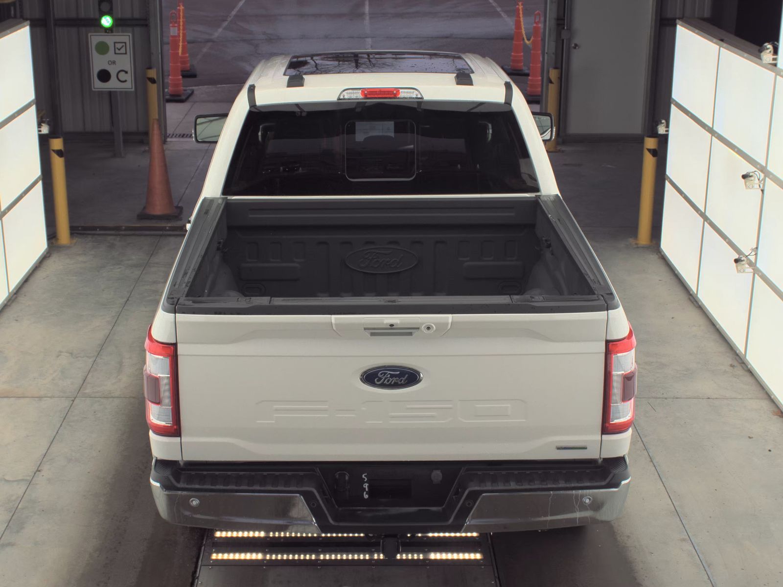 2023 Ford F-150 Lariat AWD