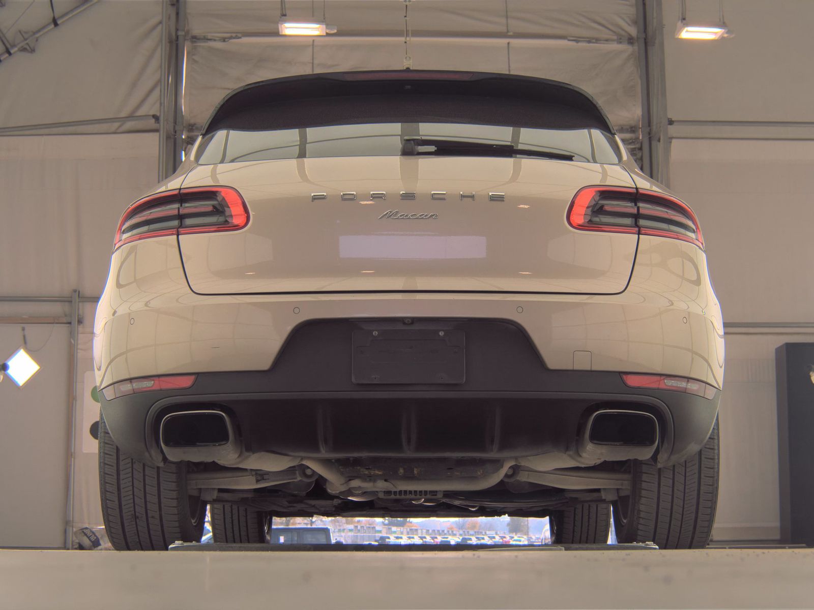 2017 Porsche Macan Base AWD