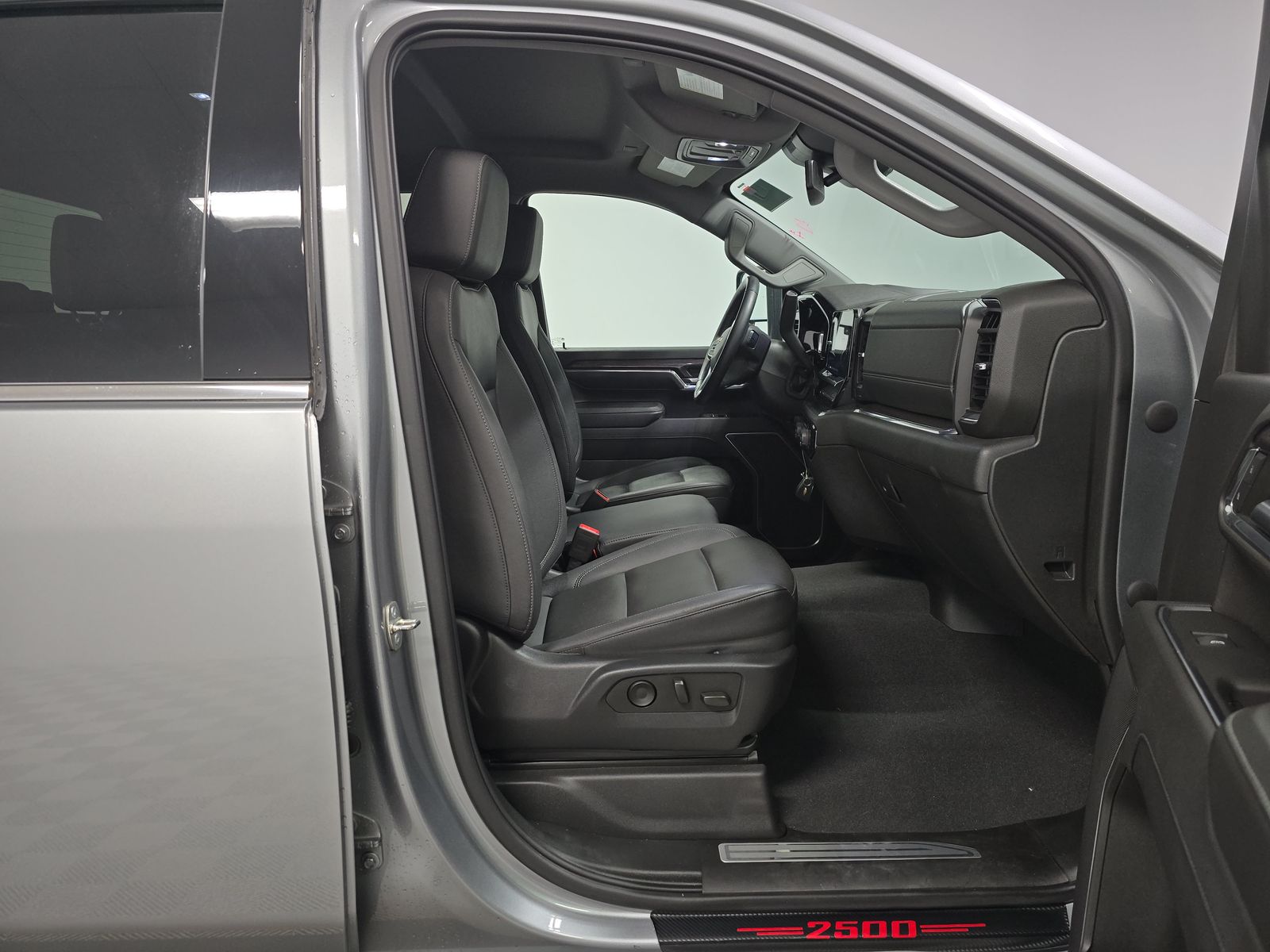 2024 Chevrolet Silverado 2500HD LTZ AWD